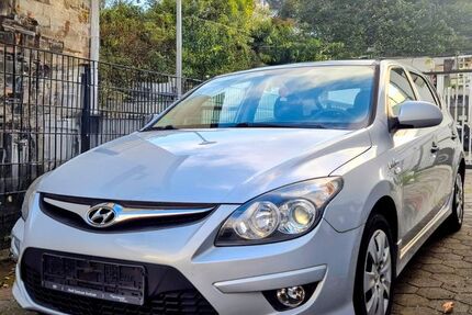 Hyundai i30 200.641 km 2.250 &euro; Bochum 44793