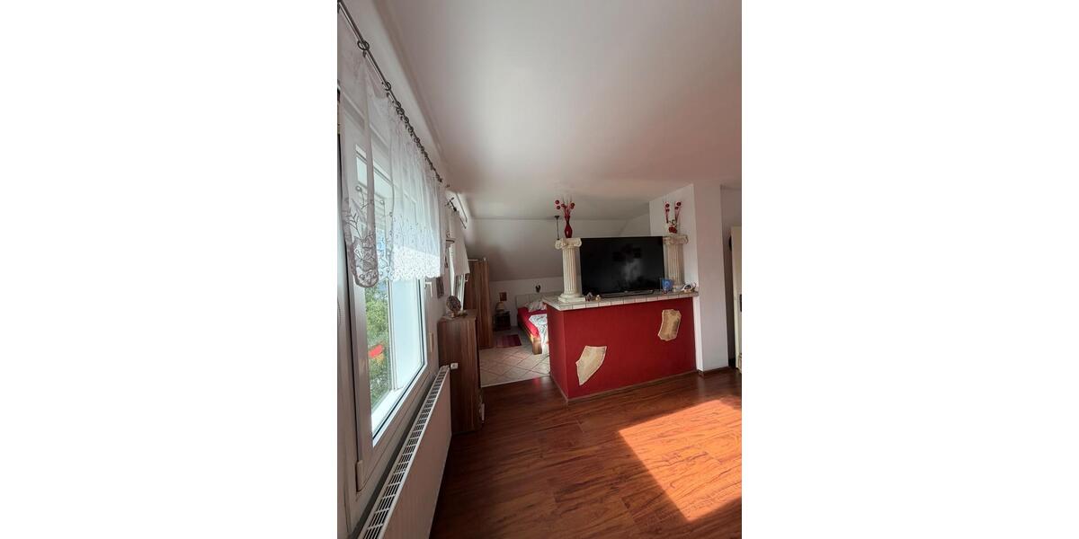 Einfamilienhaus Remscheid Reinshagen - 10 Zimmer, 250 m&sup2;, 425.000&euro; | Angebot:27519774