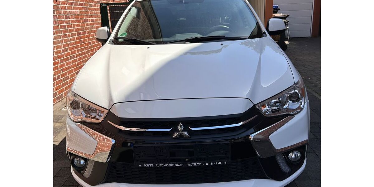 Mitsubishi ASX 65.200 km 12.900 &euro; Bottrop 46238