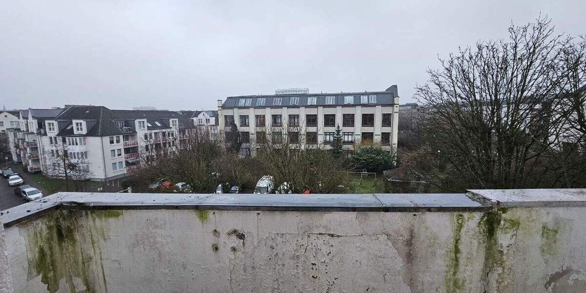 Etagenwohnung Düsseldorf Bilk - 3 Zimmer, 82 m&sup2;, 390.000&euro; | Angebot:25799478