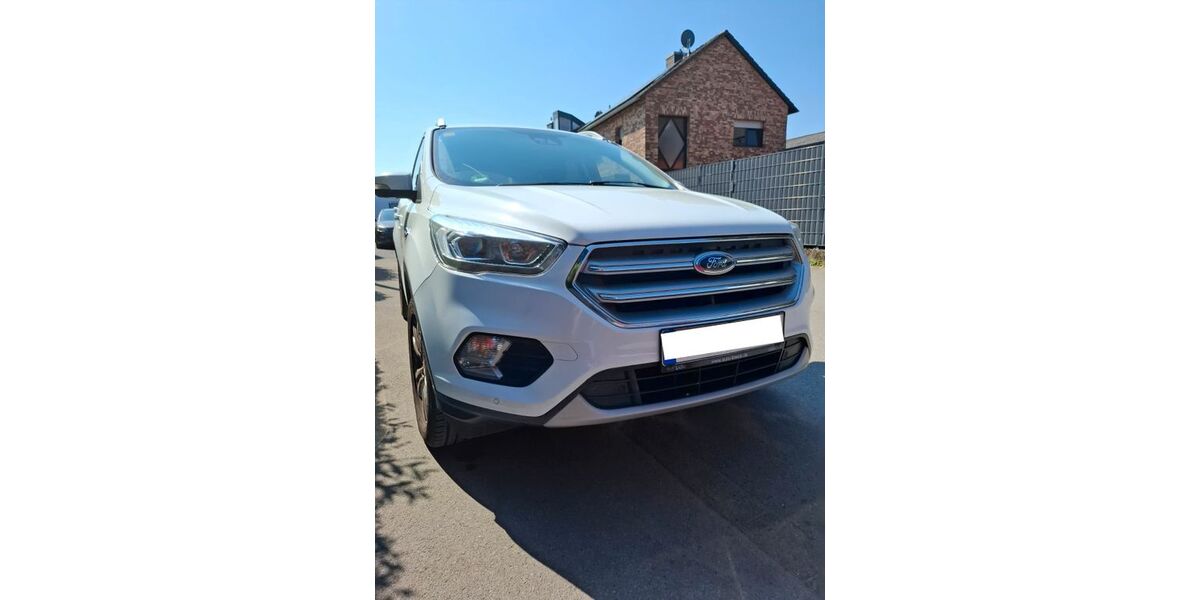 Ford Kuga 123.800 km 11.200 &euro; Langenfeld 40764