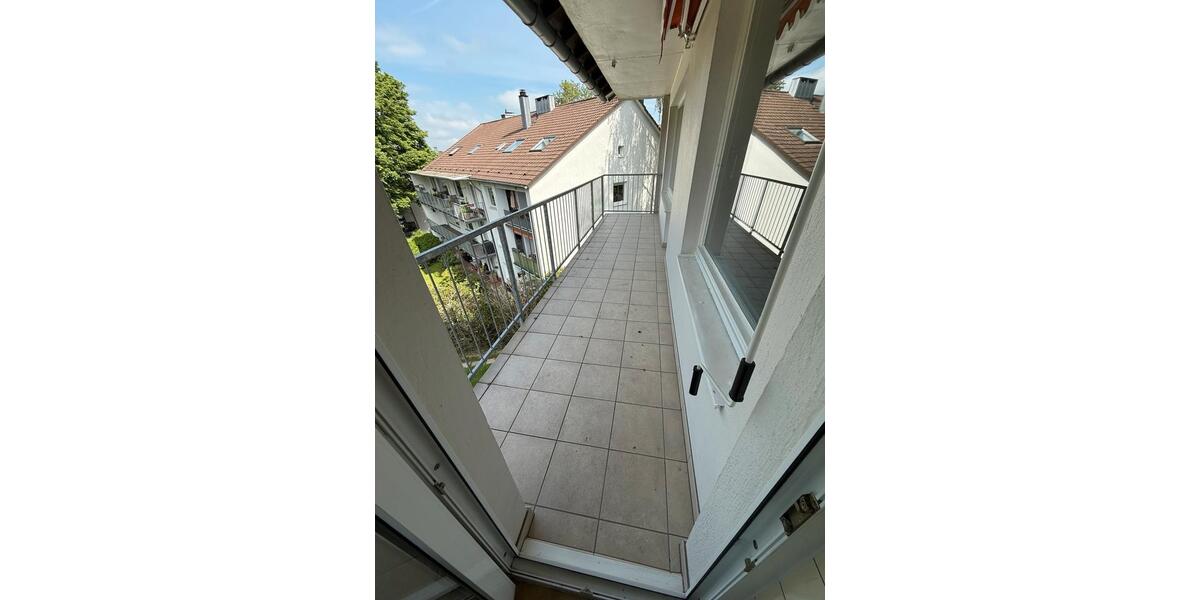 Etagenwohnung Wuppertal Lichtenplatz - 3 Zimmer, 100 m&sup2;, 1.570&euro; | Angebot:25900243