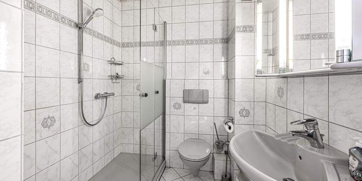 Reihenmittelhaus Wuppertal Ronsdorf - 4 Zimmer, 110 m&sup2;, 349.000&euro; | Angebot:25726966