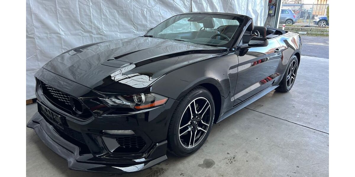 Ford Mustang 38.000 km 28.490 &euro; Düsseldorf 40589