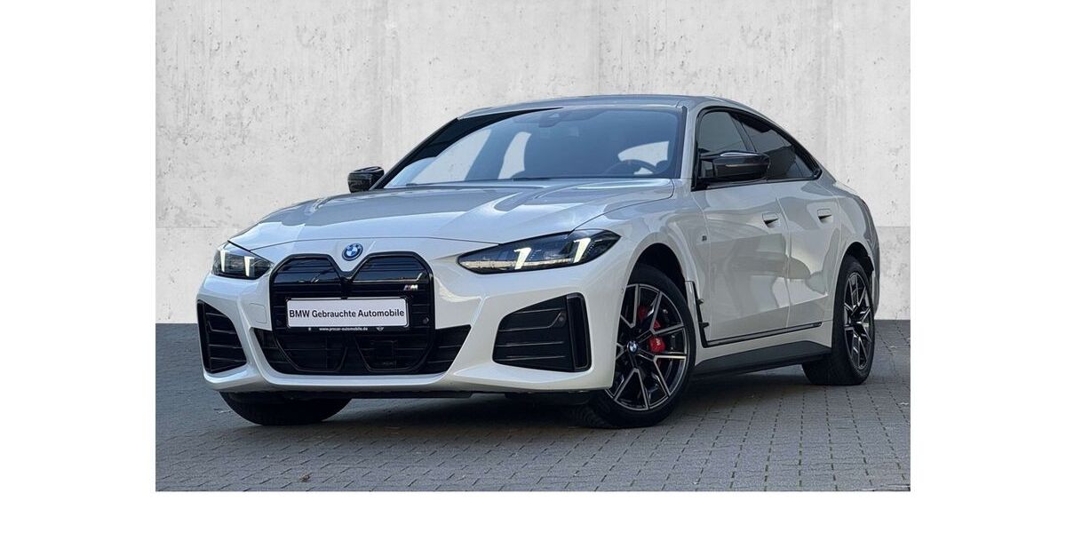 BMW i4 11.270 km 50.980 &euro; Wuppertal 42117