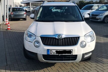 Skoda Yeti 74.000 km 12.800 &euro; Düsseldorf 40625