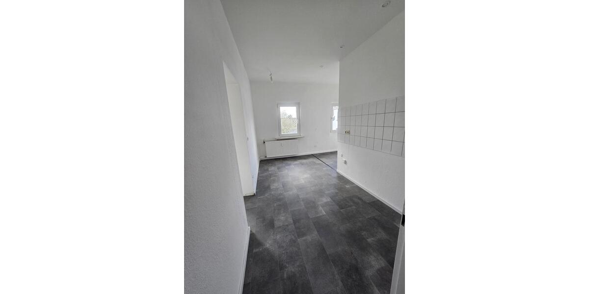 Etagenwohnung Duisburg Mittelmeiderich - 3 Zimmer, 69 m&sup2;, 450&euro; | Angebot:25311445