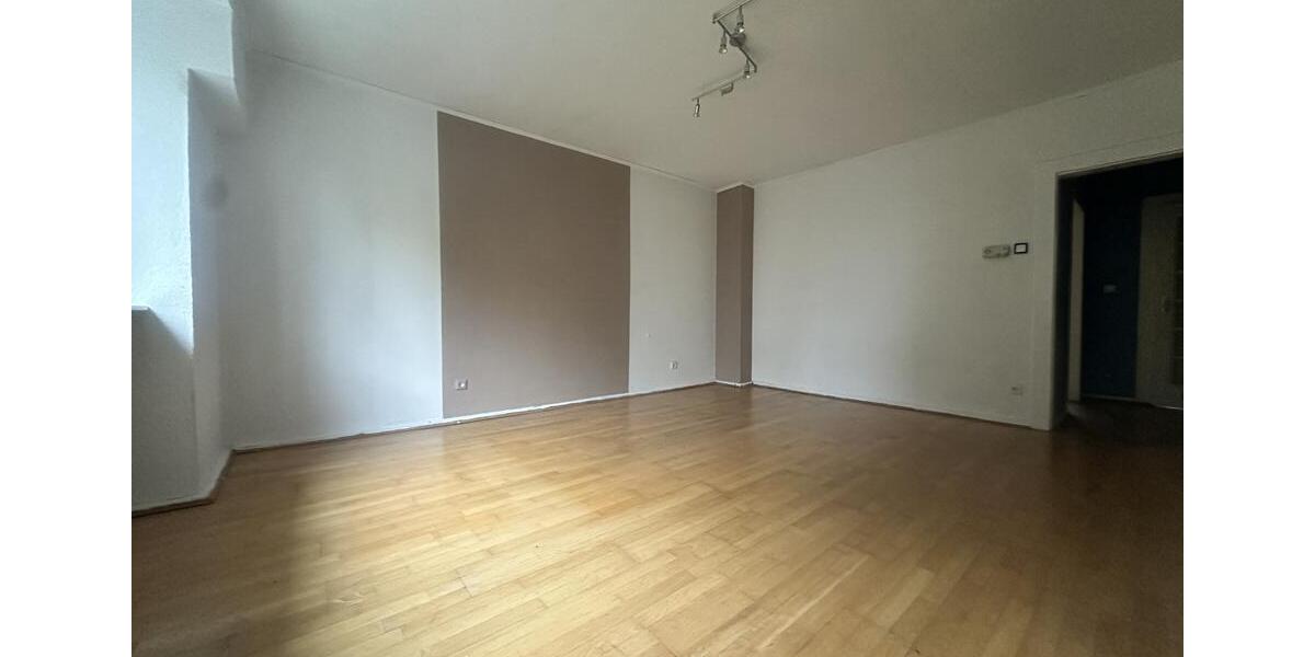 Etagenwohnung Wuppertal Gemarkung Langerfeld - 4 Zimmer, 107 m&sup2;, 980&euro; | Angebot:25648690