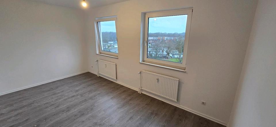Etagenwohnung Herne - 3 Zimmer, 77 m&sup2;, 900&euro; | Angebot:24963309