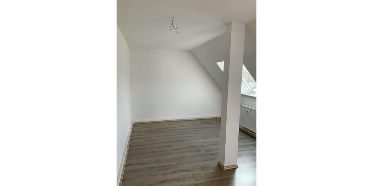 Dachgeschoßwohnung Herne Wanne - 3 Zimmer, 67 m&sup2;, 424&euro; | Angebot:22511290
