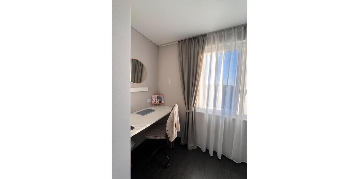 Etagenwohnung Düsseldorf Stadtbezirk 9 - 1 Zimmer, 75 m&sup2;, 359.000&euro; | Angebot:26522561