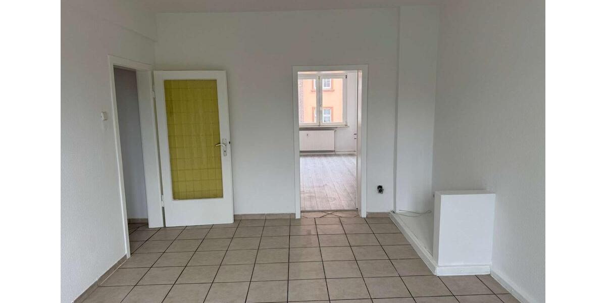 Etagenwohnung Gelsenkirchen - 3 Zimmer, 75 m&sup2;, 450&euro; | Angebot:23616505