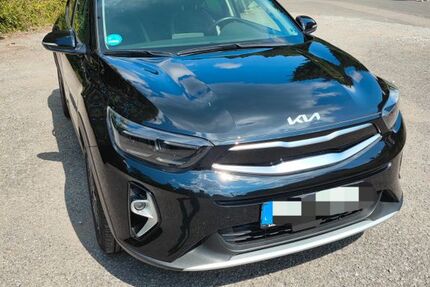 Kia Stonic 22.000 km 18.500 &euro; Remscheid 42857