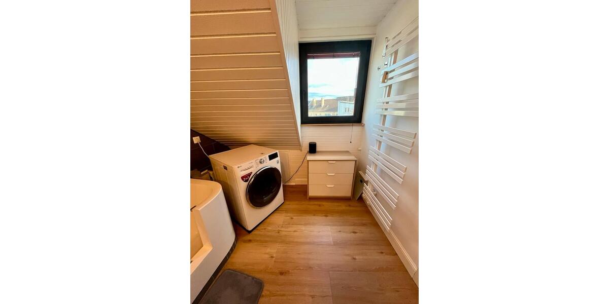 Etagenwohnung Düsseldorf Flingern Süd - 3 Zimmer, 95 m&sup2;, 559.000&euro; | Angebot:24996367