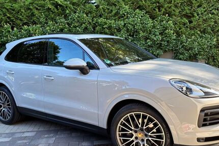 Porsche Cayenne 67.700 km 63.000 &euro; Berlin 14165