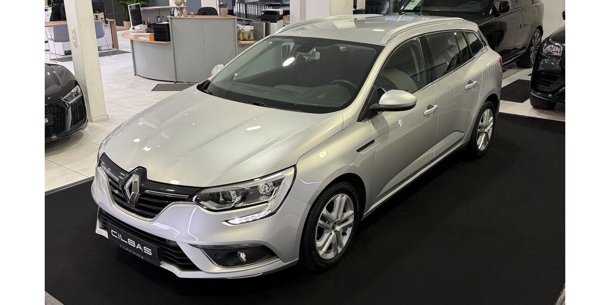 Renault Megane 21.932 km 15.900 &euro; Gelsenkirchen 45891