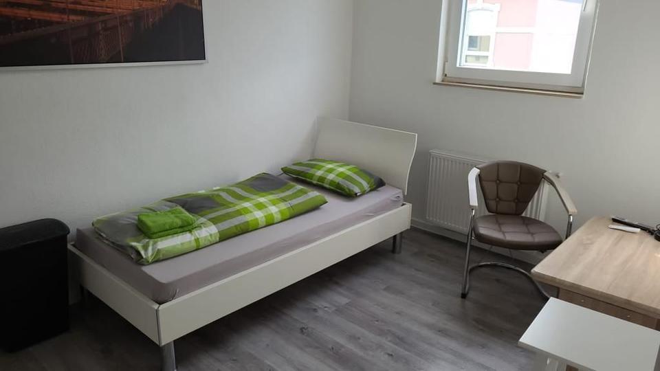 Etagenwohnung Velbert - 2 Zimmer, 20 m&sup2;, 45&euro; | Angebot:14897556