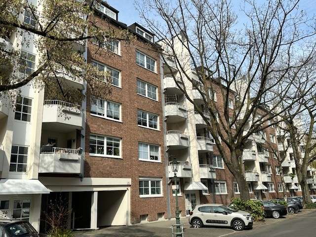 Etagenwohnung Düsseldorf Derendorf - 2 Zimmer, 66 m&sup2;, 275.500&euro; | Angebot:27180107