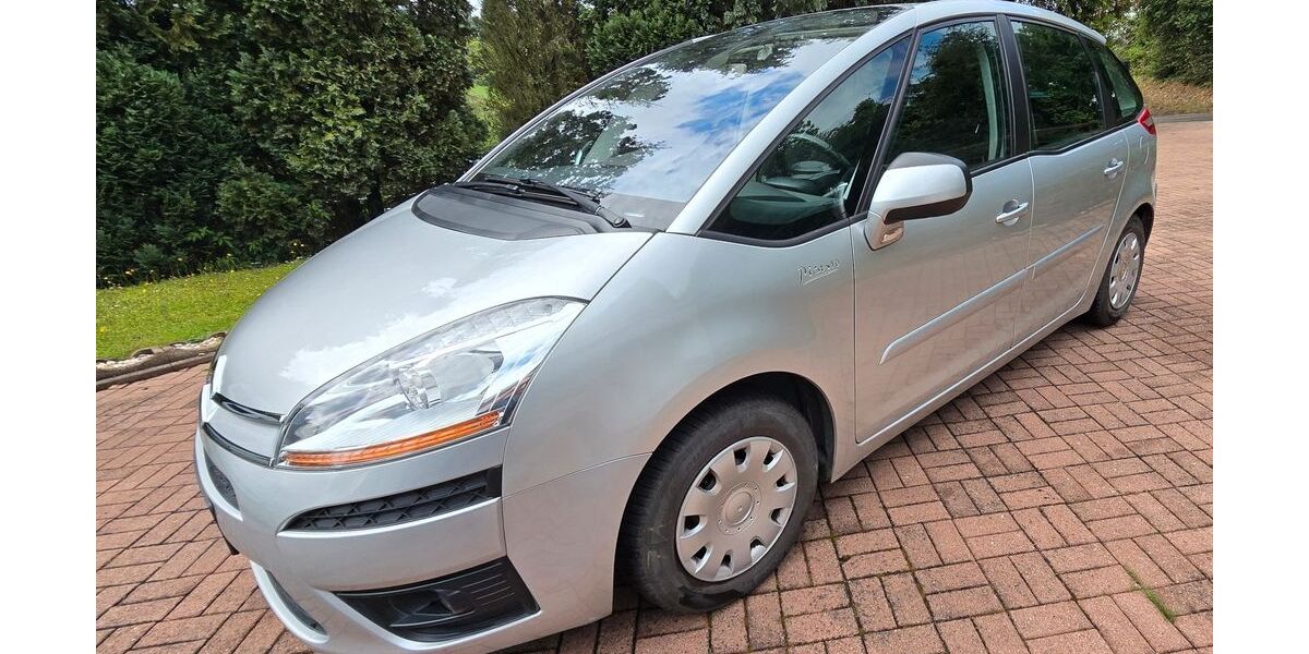 Citroen C4 Picasso 118.000 km 3.499 &euro; Velbert 42555