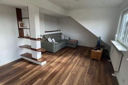 Wohnung Duisburg Röttgersbach - 2 Zimmer, 82 m&sup2;, 758&euro; | Angebot:25880980