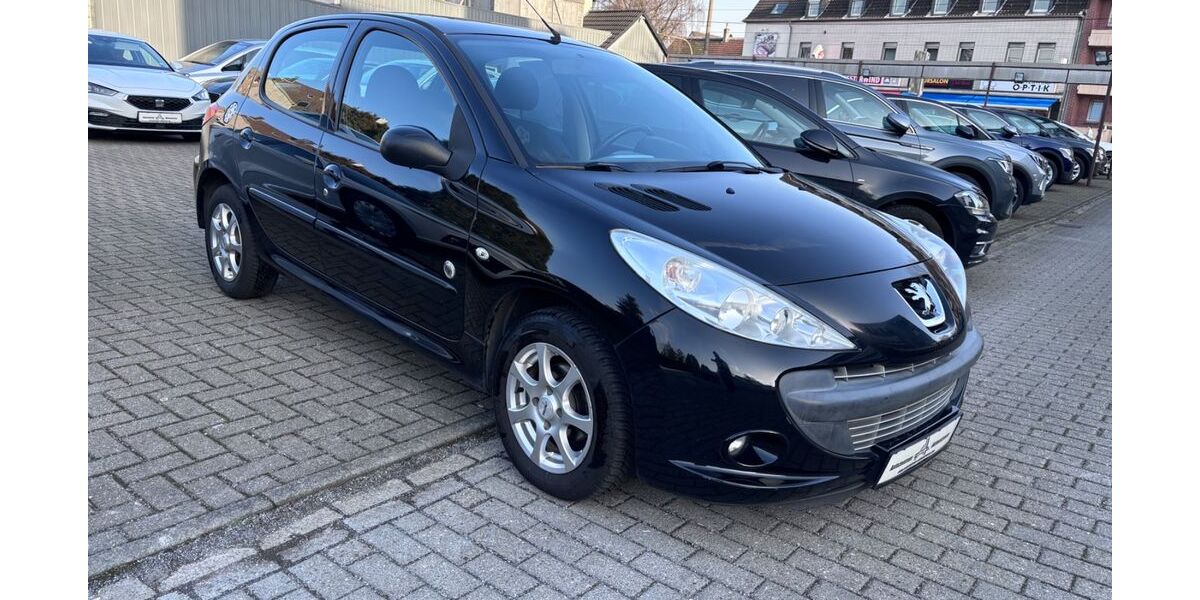 Peugeot 206 147.000 km 3.450 &euro; Mülheim / Ruhr 45473