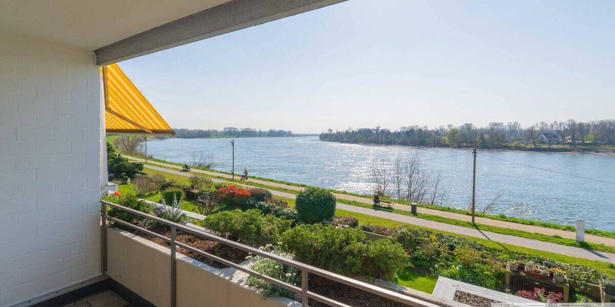 Etagenwohnung Düsseldorf Benrath Benrath - 3 Zimmer, 75 m&sup2;, 1.650&euro; | Angebot:26029913