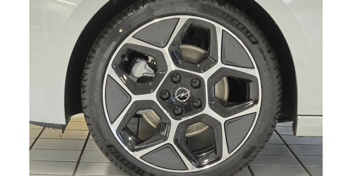 Opel Astra GS 48V Automatik|HUD|Navi|Matrix|360 4.876 km 29.950 &euro; Wermelskirchen 42929