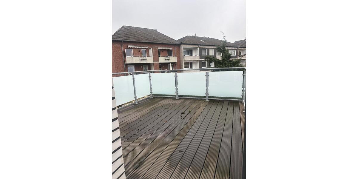 Etagenwohnung Duisburg Walsum - 2 Zimmer, 84 m&sup2;, 735&euro; | Angebot:25961211