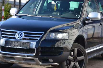 VW Touareg 299.890 km 5.990 &euro; Düsseldorf 40599