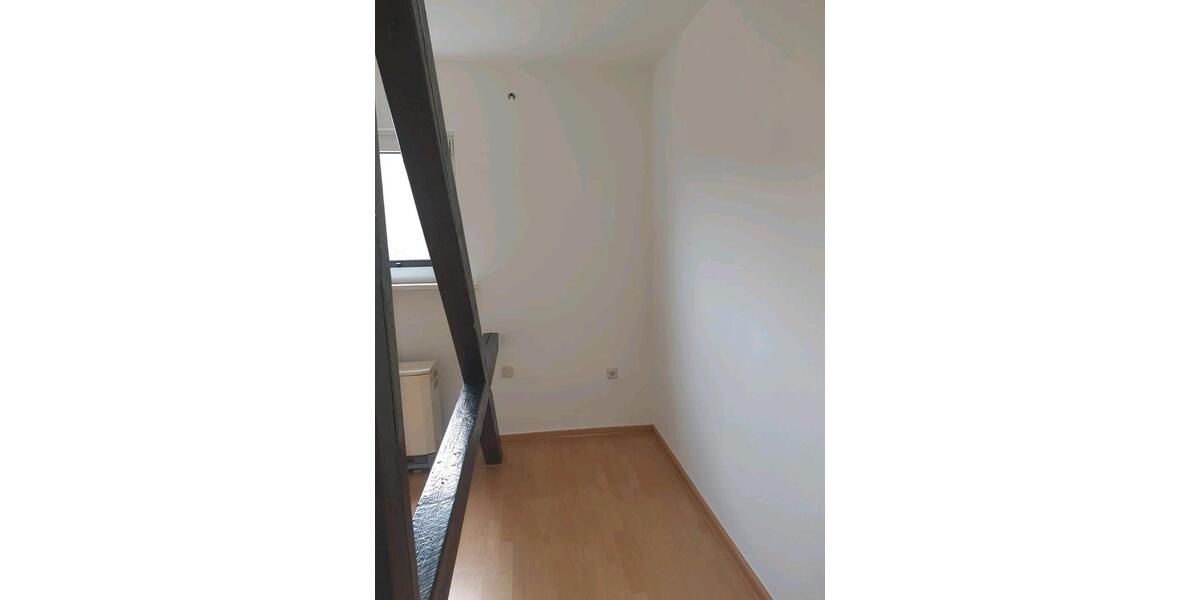 Dachgeschoßwohnung Mülheim an der Ruhr Broich - 2 Zimmer, 52 m&sup2;, 700&euro; | Angebot:27539265