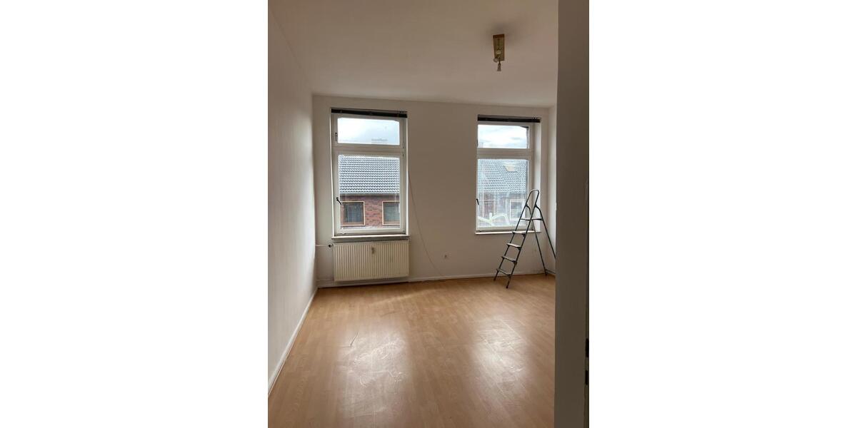 Etagenwohnung Duisburg Beeck - 2 Zimmer, 75 m&sup2;, 560&euro; | Angebot:25972346
