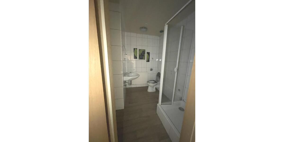 Dachgeschoßwohnung Herne - 9 Zimmer, 180 m&sup2;, 1.530&euro; | Angebot:26126992
