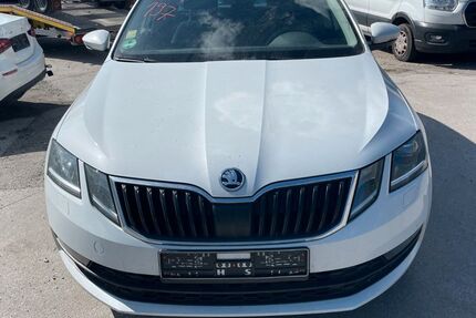 Skoda Octavia 127.216 km 9.500 &euro; Gelsenkirchen 45886