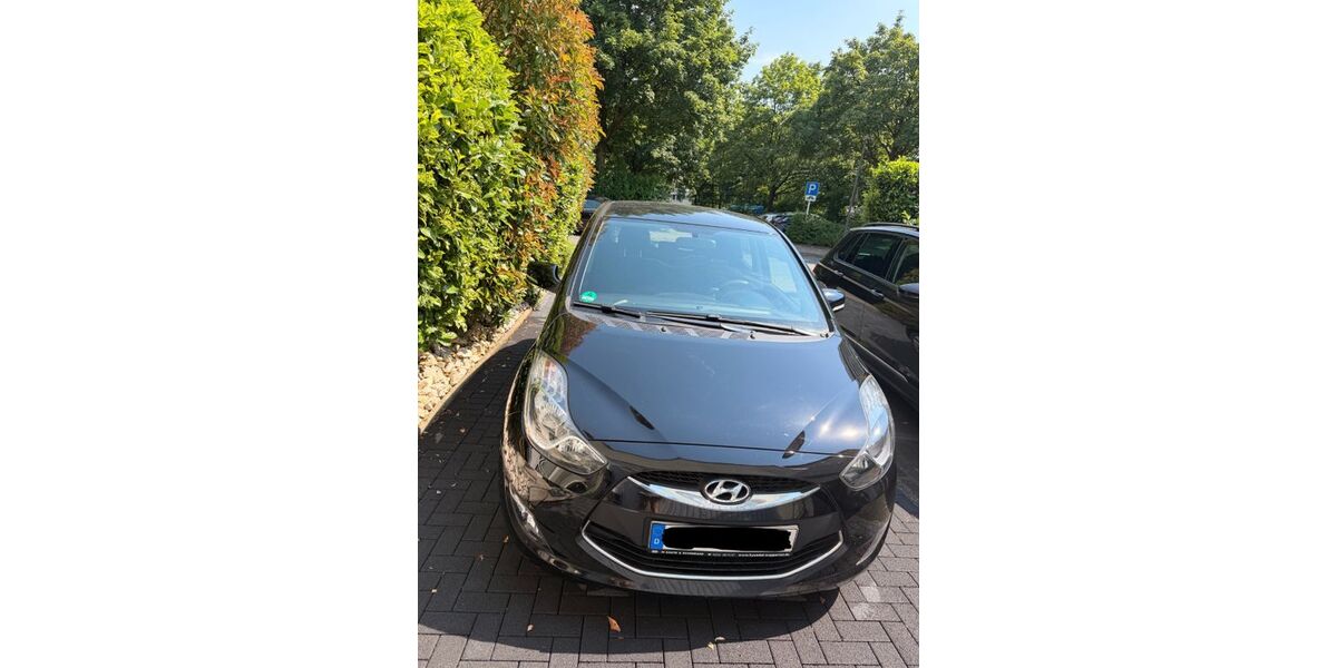Hyundai ix20 102.000 km 5.490 &euro; Düsseldorf 40625