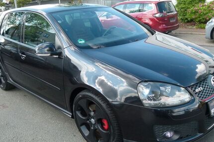 VW Golf 277.971 km 3.900 &euro; Oberhausen 46047