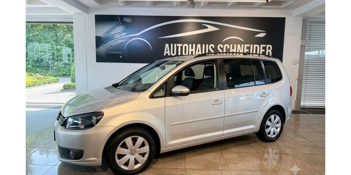 VW Touran 74.858 km 10.900 &euro; Ratingen 40880