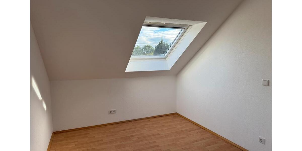 Dachgeschoßwohnung Wermelskirchen - 2 Zimmer, 36 m&sup2;, 105.000&euro; | Angebot:27073235