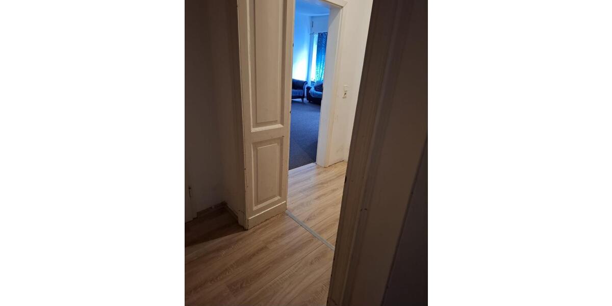 Etagenwohnung Wuppertal Gemarkung Langerfeld - 4.5 Zimmer, 135 m&sup2;, 1.330&euro; | Angebot:25580128