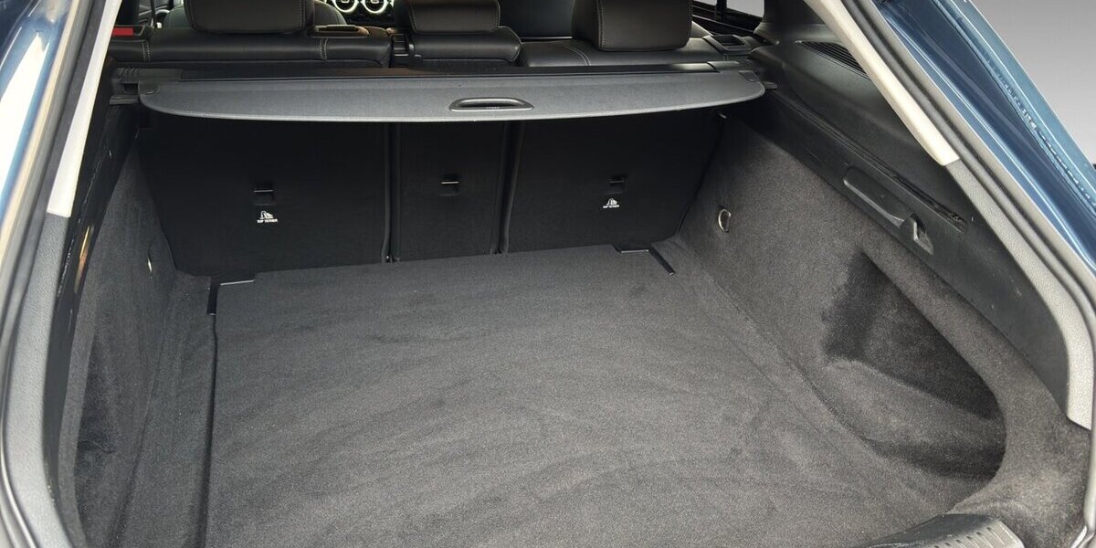 Mercedes-Benz CLA 180 Shooting Brake d Autom.MBUX AHK 152.593 km 11.400 &euro; Wuppertal 42327