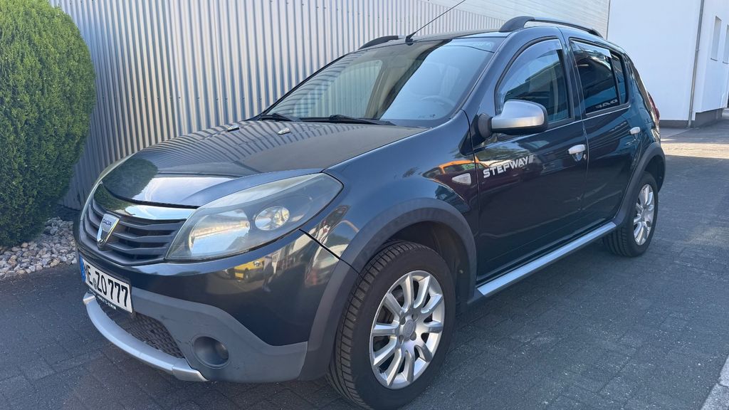 Dacia Sandero 160.909 km 3.450 &euro; Langenfeld 40764