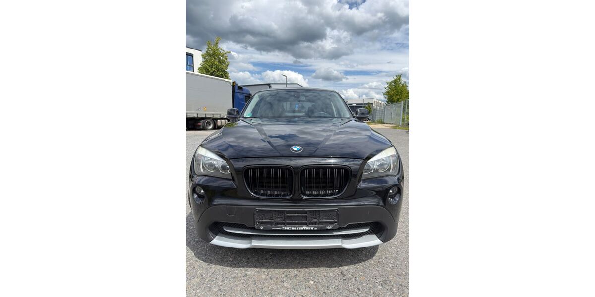BMW X1 90.000 km 9.399 &euro; Düsseldorf 40233