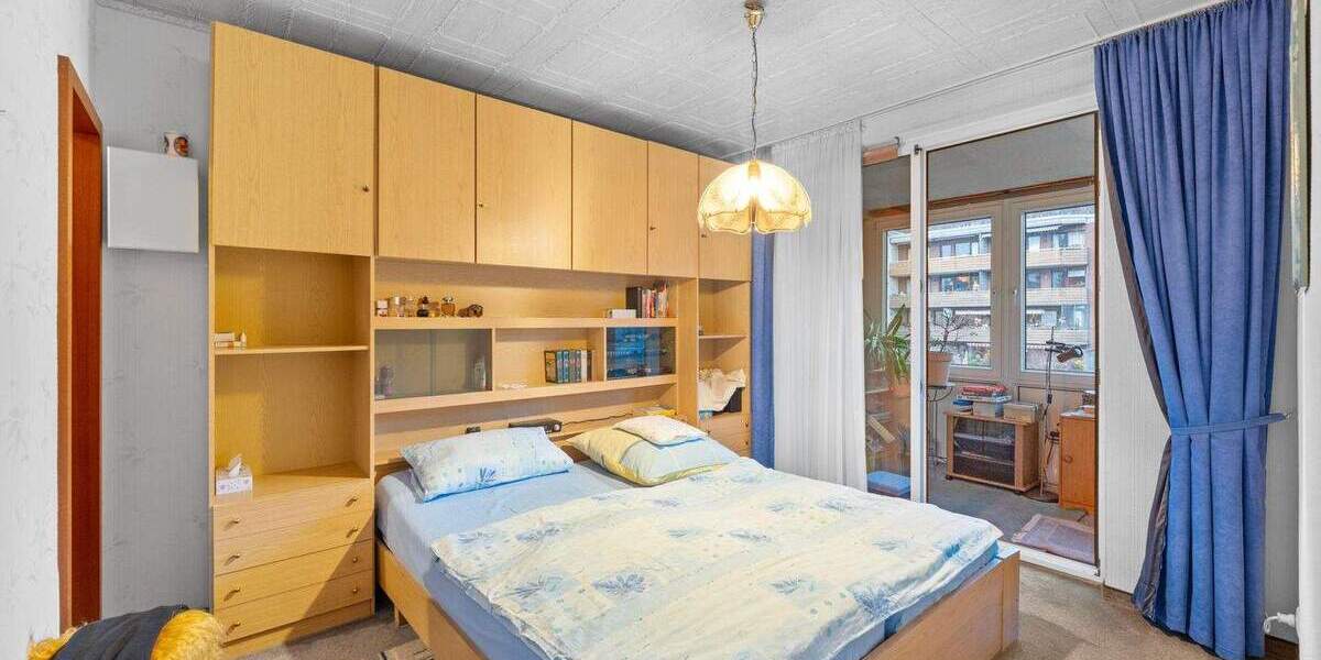 Etagenwohnung Düsseldorf Gerresheim - 4 Zimmer, 98 m&sup2;, 340.000&euro; | Angebot:25685672