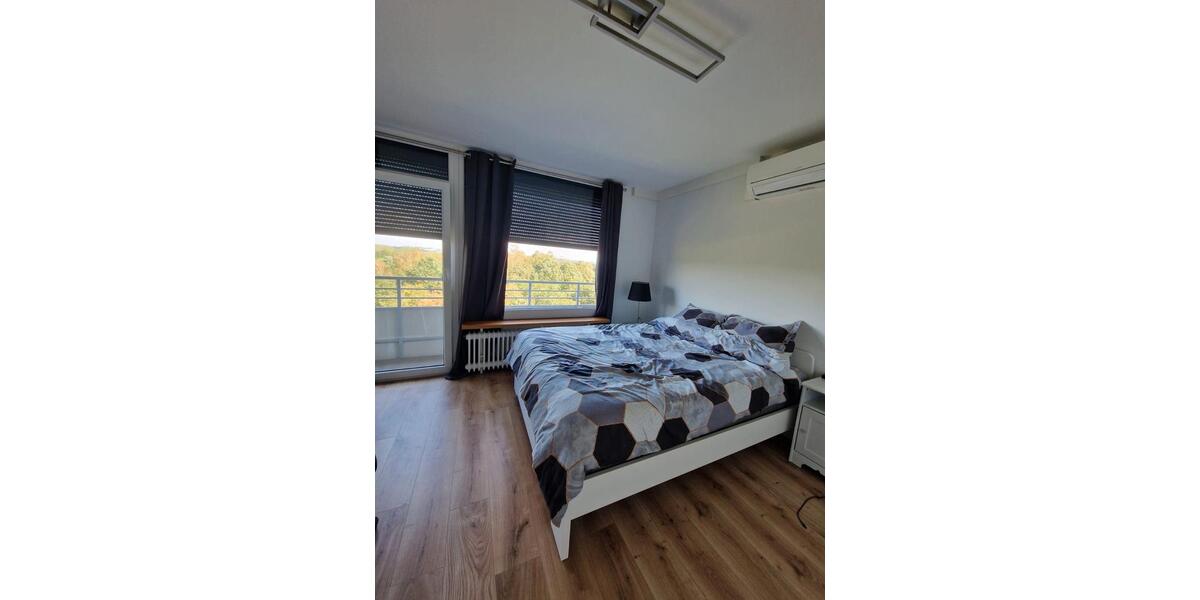 Dachgeschoßwohnung Erkrath - 2 Zimmer, 54 m&sup2;, 870&euro; | Angebot:27544281