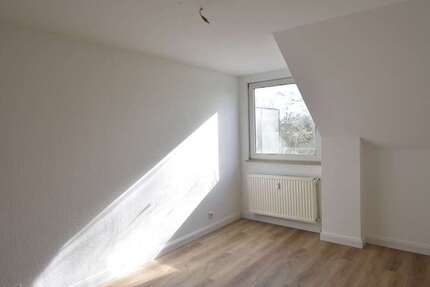 Wohnung Heiligenhaus b Velbert Nonnenbruch - 3 Zimmer, 66 m&sup2;, 695&euro; | Angebot:25695672