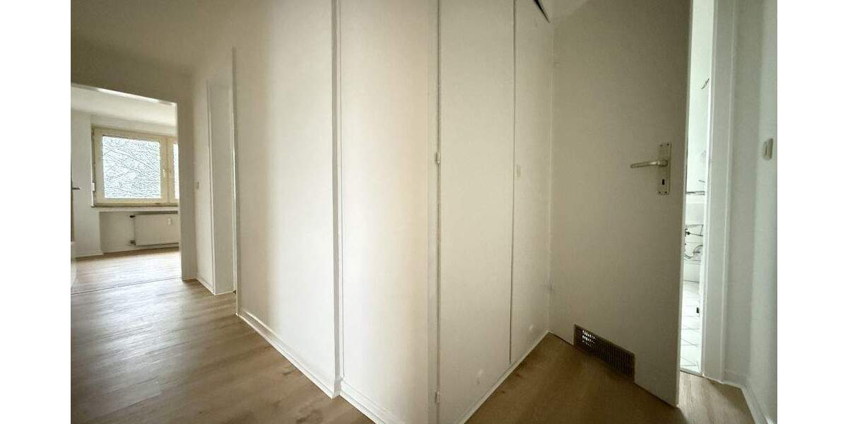 Etagenwohnung Oberhausen Schwarze Heide - 3 Zimmer, 61 m&sup2;, 460&euro; | Angebot:25880911