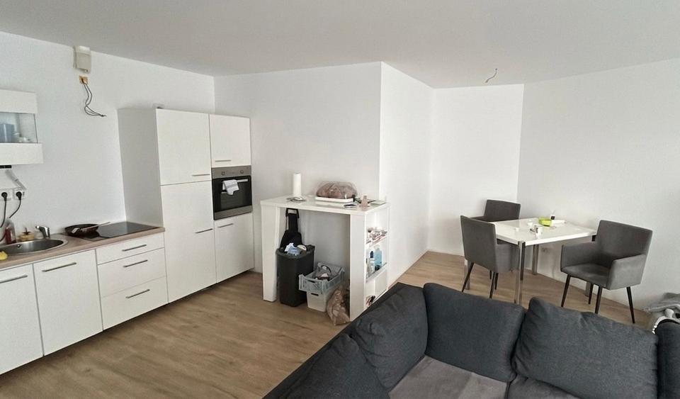 Etagenwohnung Duisburg Mittelmeiderich - 4 Zimmer, 93 m&sup2;, 1.150&euro; | Angebot:25974589