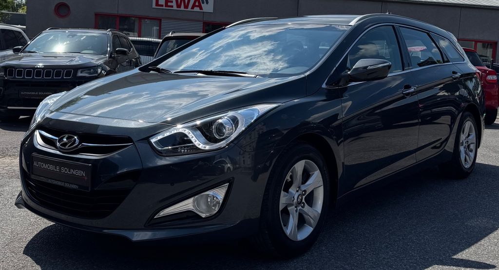 Hyundai i40 63.100 km 11.190 &euro; Solingen 42653