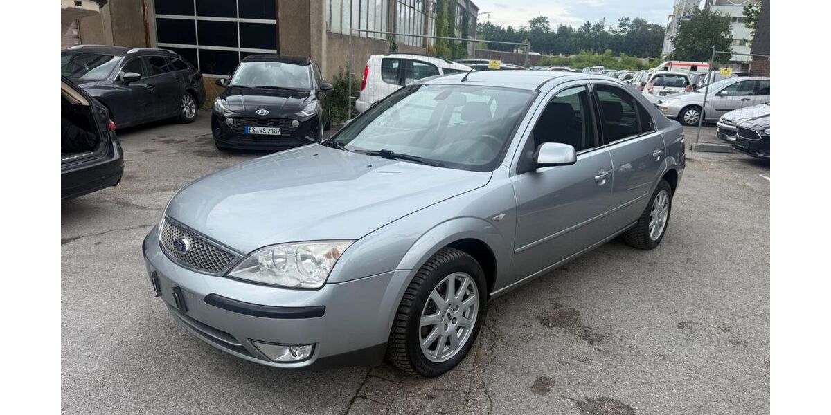Ford Mondeo 133.000 km 1.990 &euro; Essen 45143