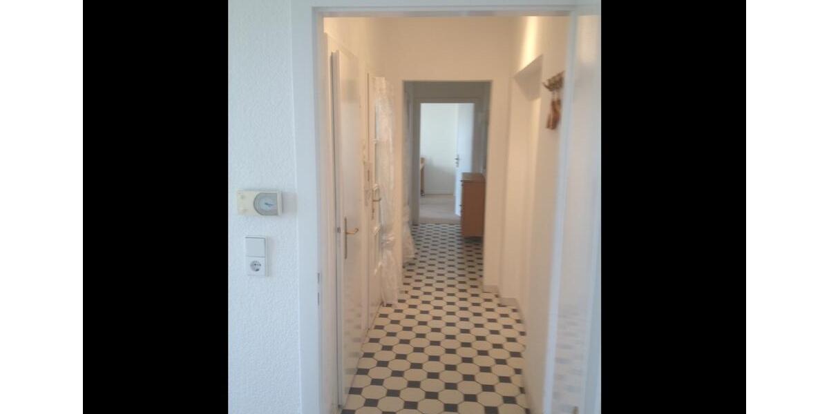 Etagenwohnung Remscheid Lüttringhausen - 4.5 Zimmer, 105 m&sup2;, 800&euro; | Angebot:25993003