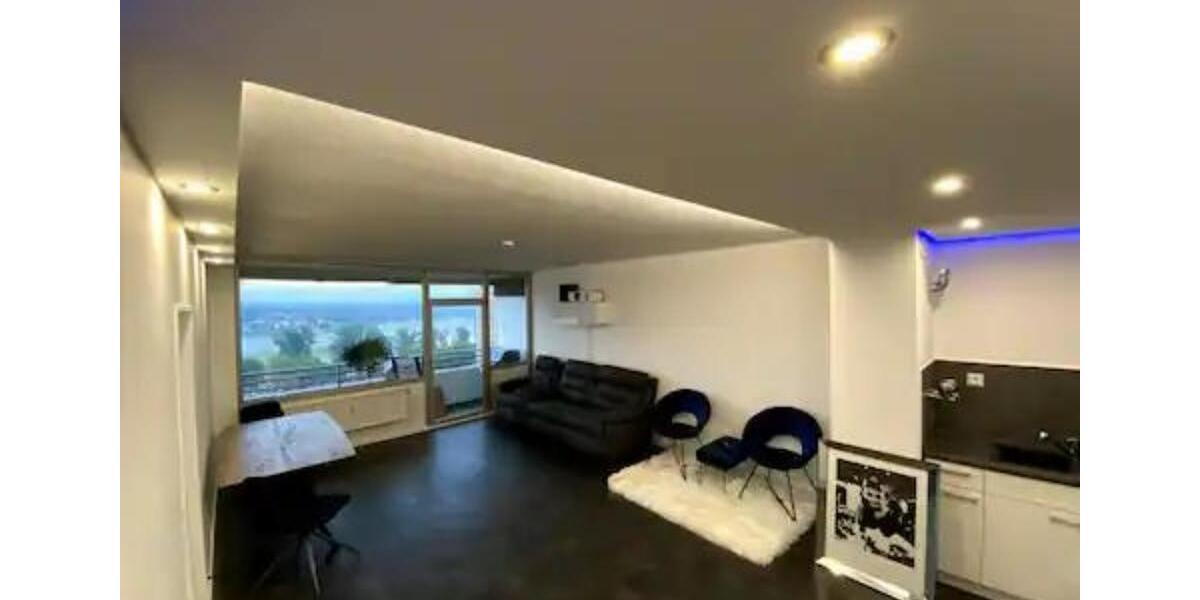 Etagenwohnung Neuss - 2 Zimmer, 70 m&sup2;, 1.300&euro; | Angebot:25961178